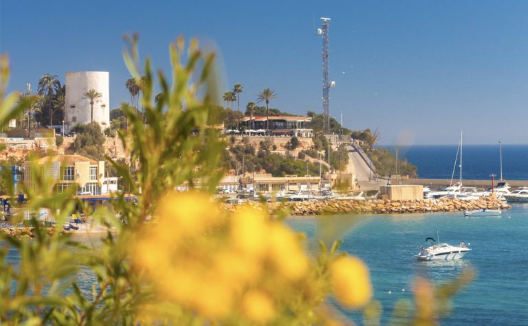 La Zenia Magazine, Spring 2019 edition