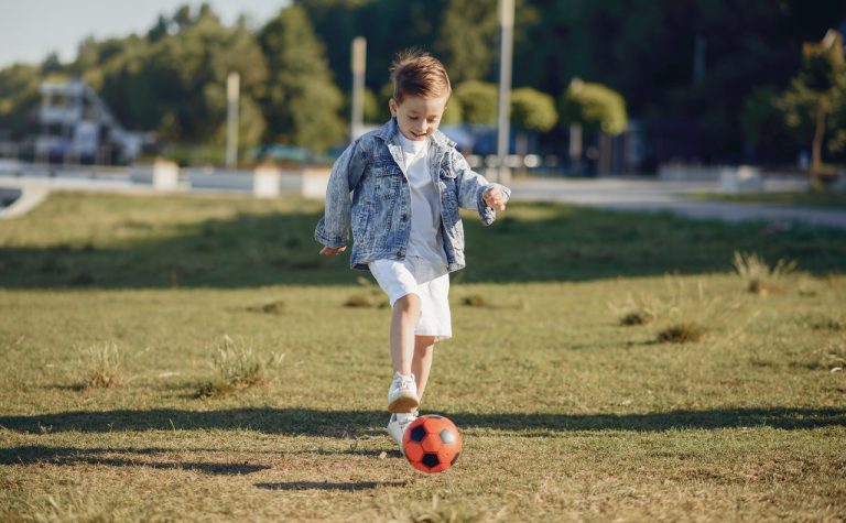 Spain relaxes lockdown rules for children, and adults