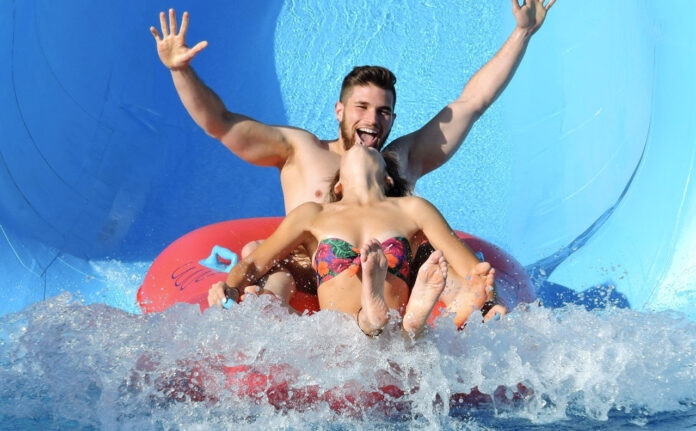 Water parks Costa Blanca summer opening times and prices