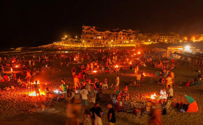 Orihuela Costa celebrates San Juan at La Zenia Beach