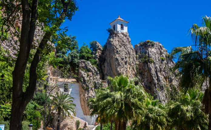 The complete visitors guide to El Castell de Guadalest